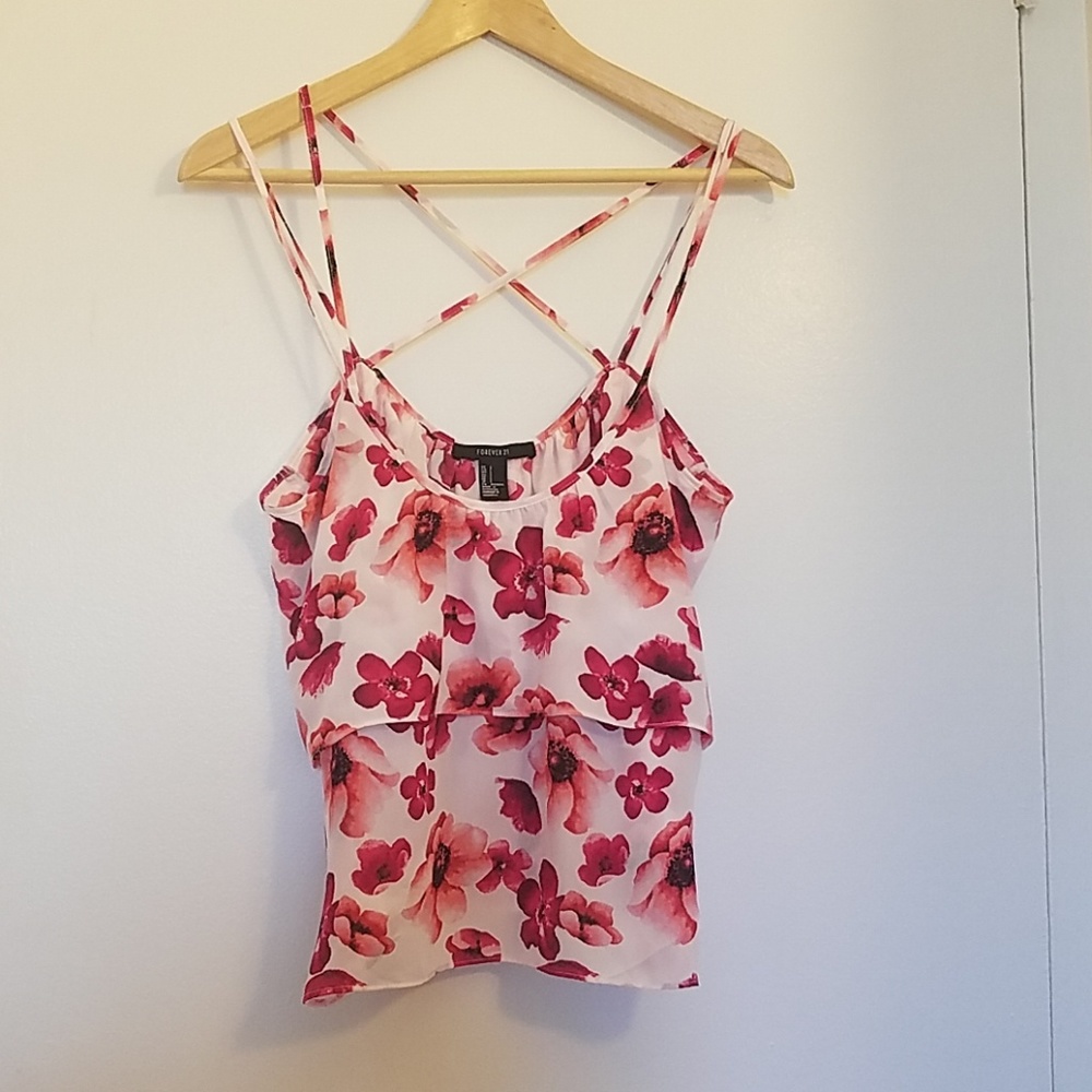 NWT Floral Blossom Top